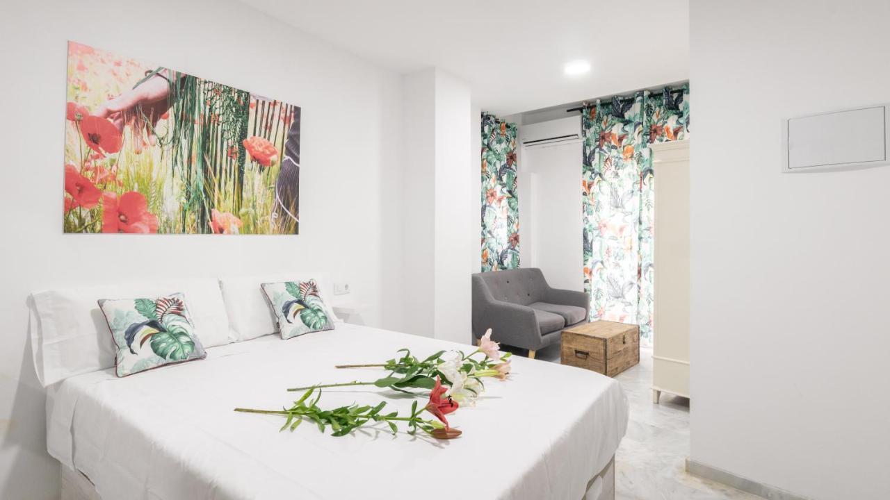 Guesthouse Room & Studio Seville La Flamenka Exteriör bild