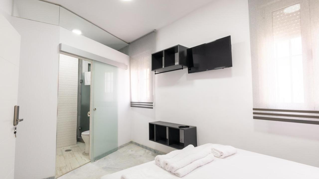 Guesthouse Room & Studio Seville La Flamenka Exteriör bild