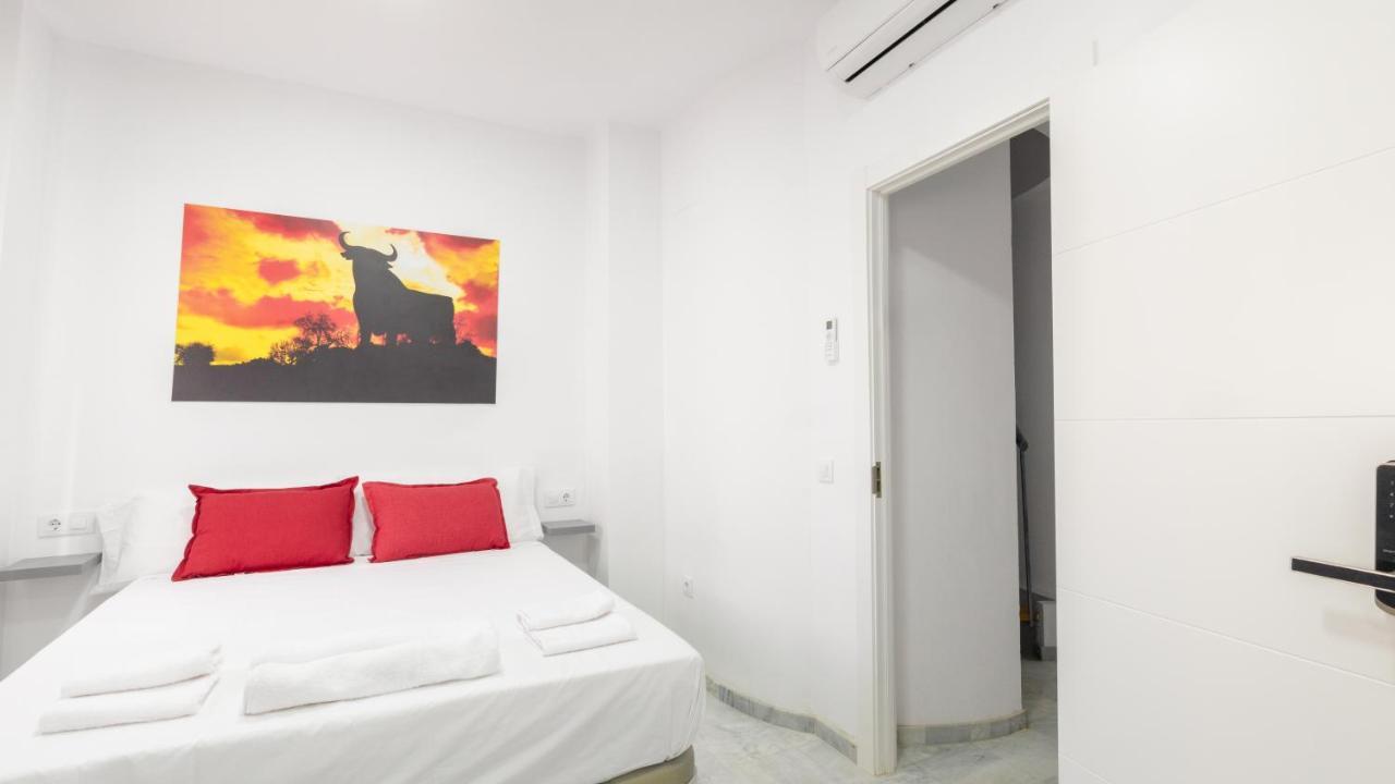 Guesthouse Room & Studio Seville La Flamenka Exteriör bild